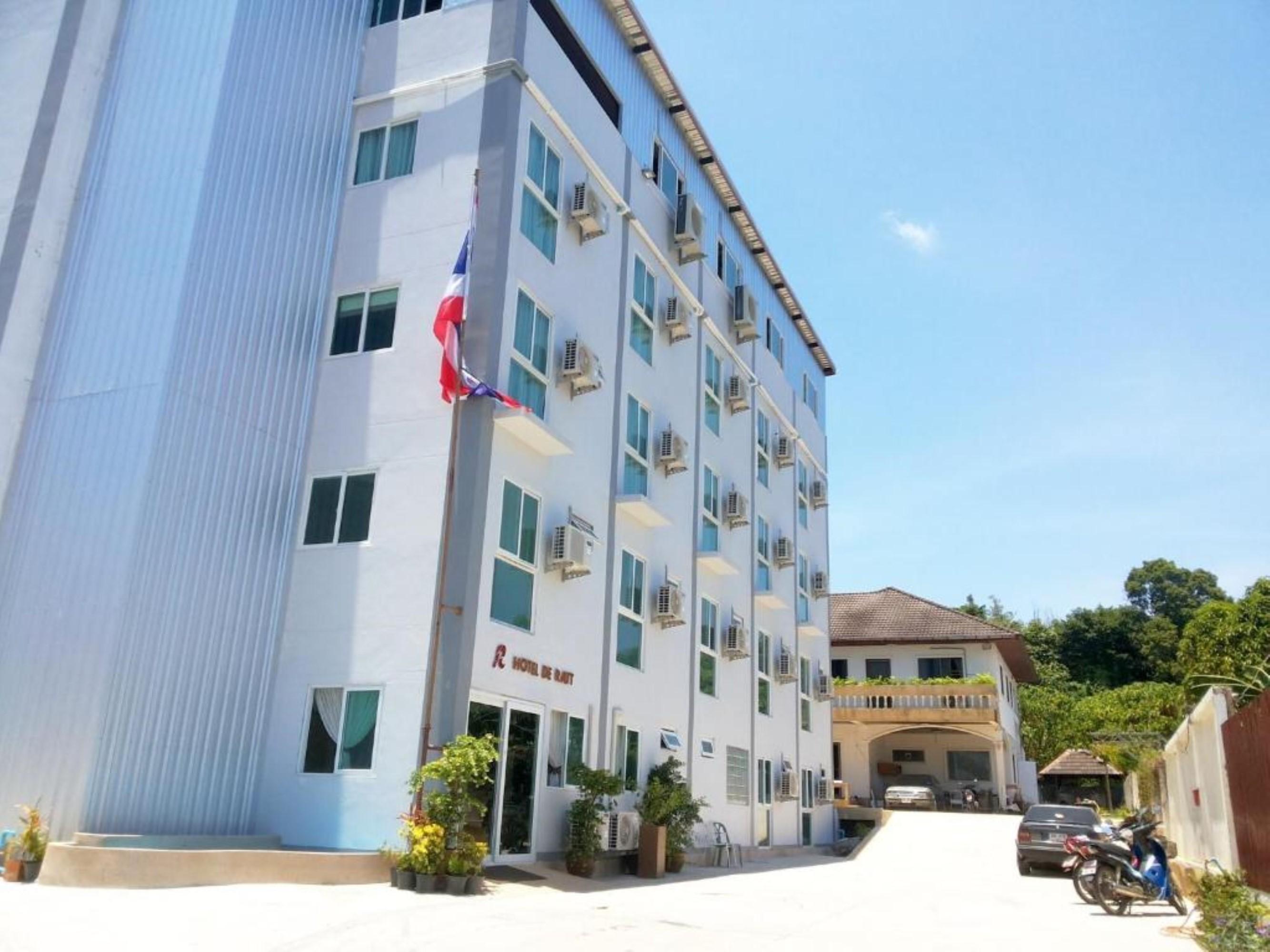 Ruan Plaisoi Apartment Бангкок Экстерьер фото